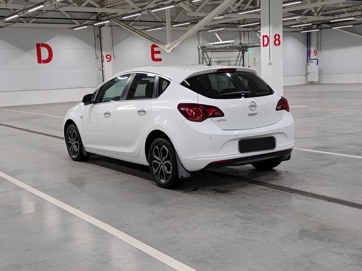 Opel Astra J Рестайлинг, 2013 - 180 852 км. | Фото №7