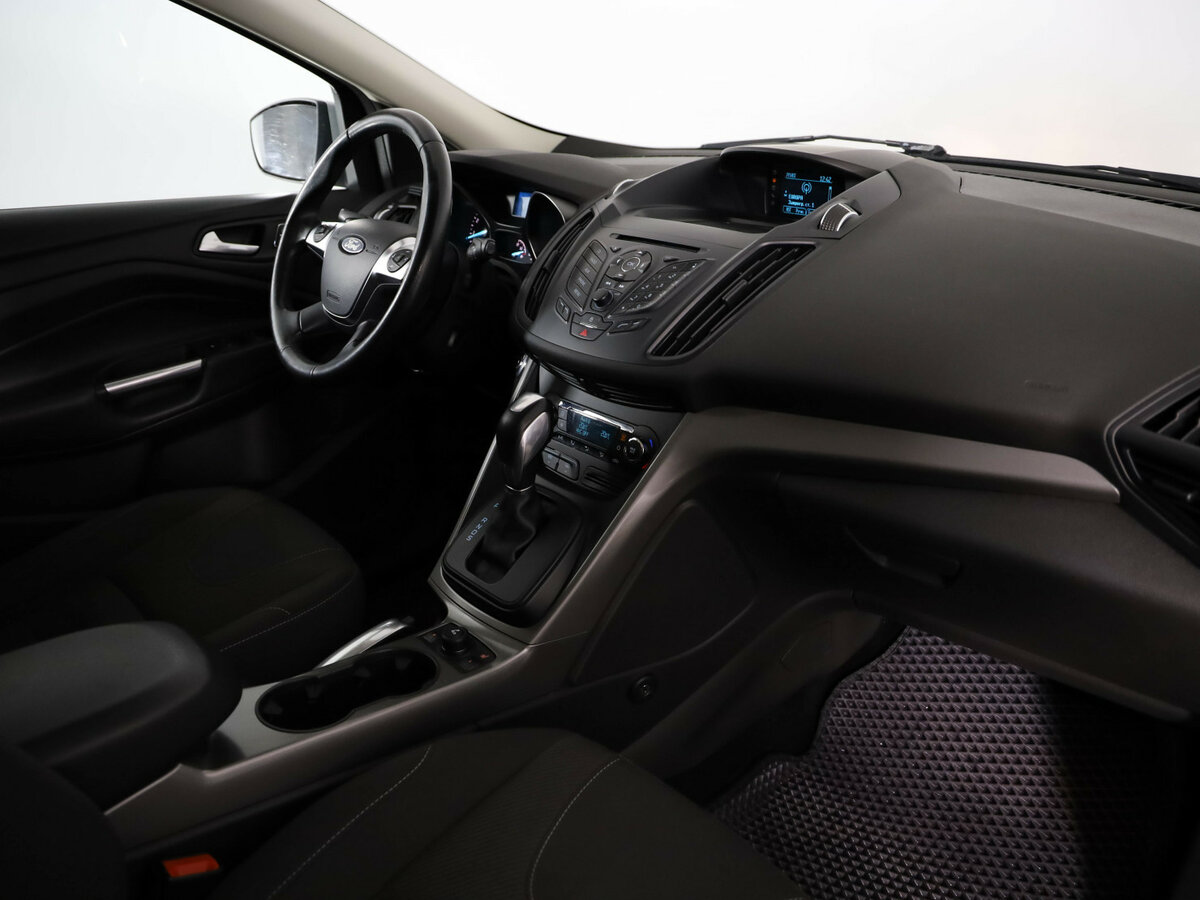 Ford Kuga II, 2016 Фото №17